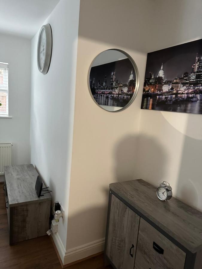 Beautiful Hoe Street Dream Ground Floor One Bedroom Apartment ลอนดอน ภายนอก รูปภาพ