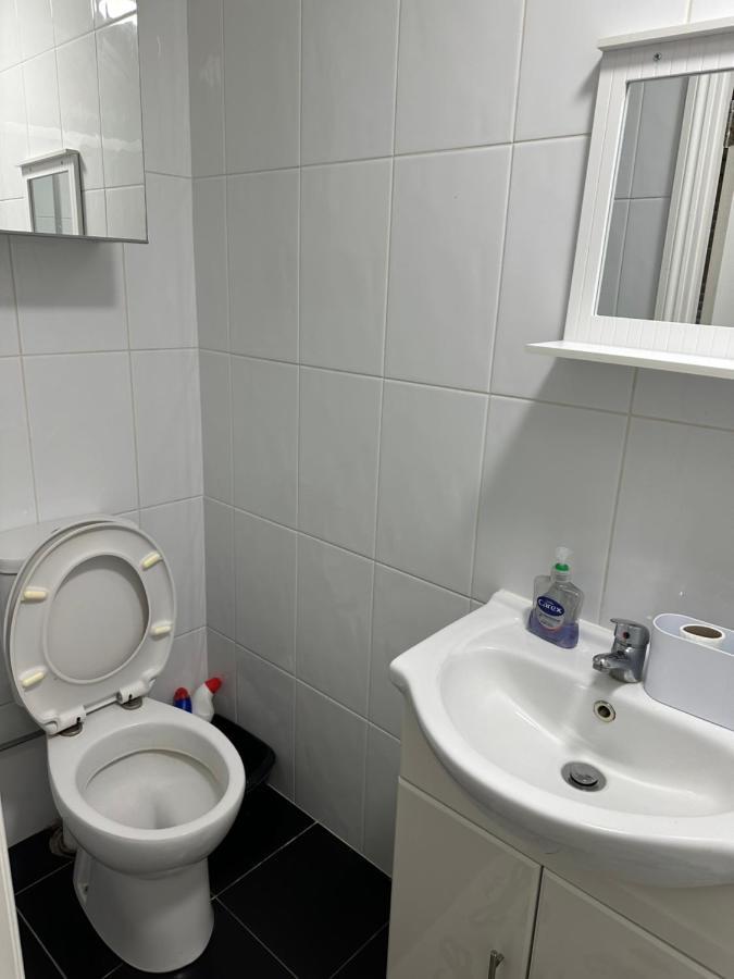 Beautiful Hoe Street Dream Ground Floor One Bedroom Apartment ลอนดอน ภายนอก รูปภาพ
